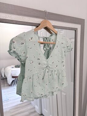 Hollister Light Green Floral Peplum Top